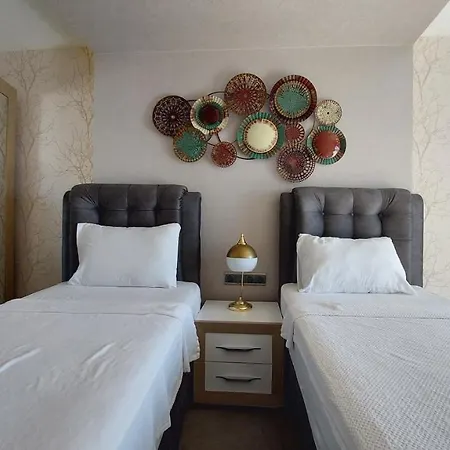 Elite Admiral Premium Residences * Konaklı